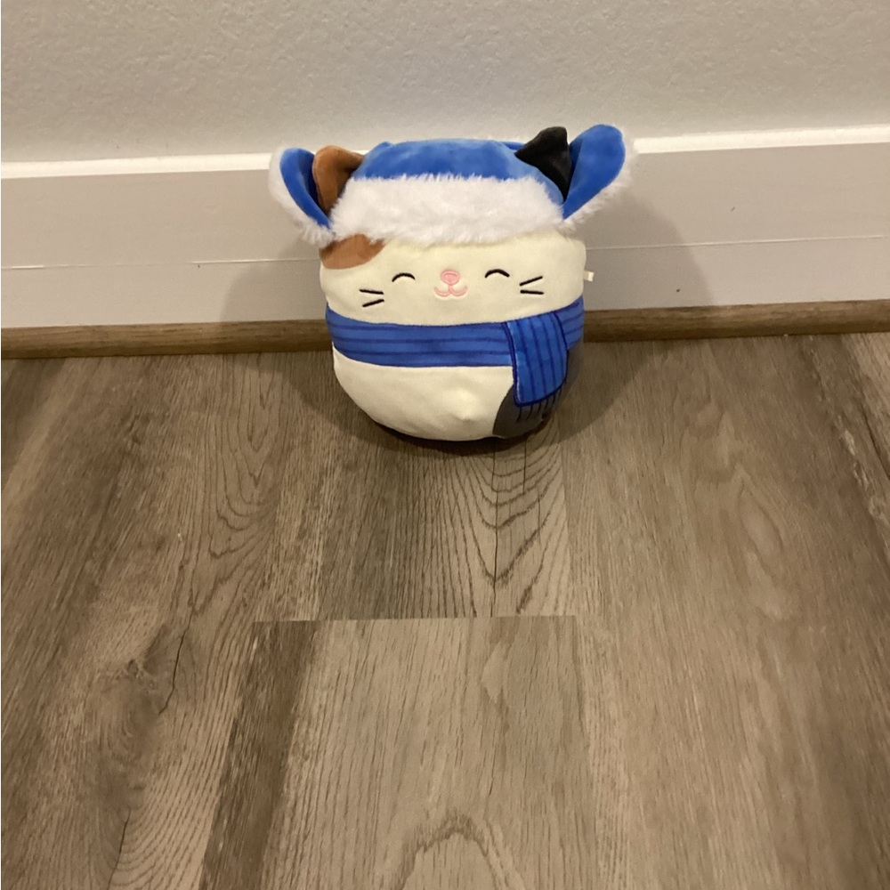 Cam squishmallow 8” winter edition